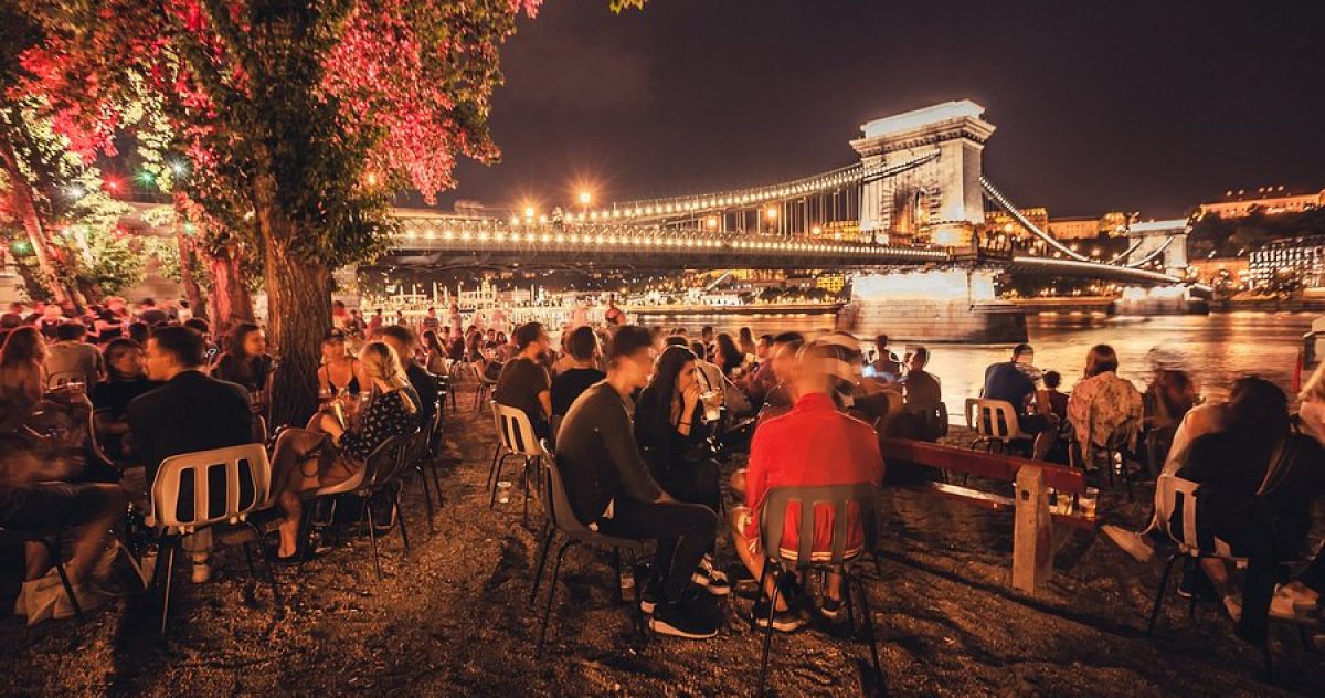 ponton-budapest